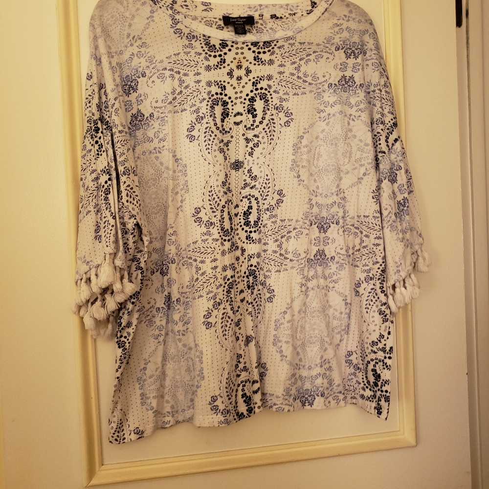 Women's Top